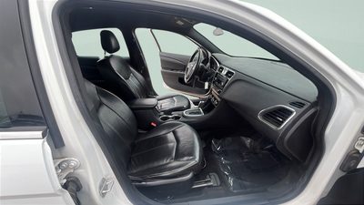2014 Chrysler 200 Limited