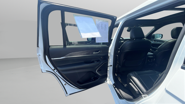 2023 Jeep Grand Cherokee L Overland