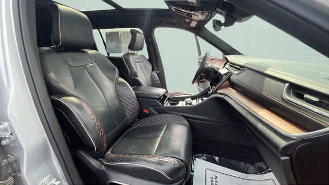 2023 Jeep Grand Cherokee L Summit