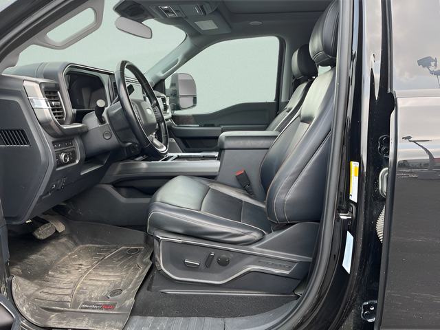 2023 Ford F-350SD Lariat
