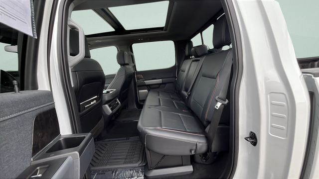 2023 Ford F-450SD Lariat DRW