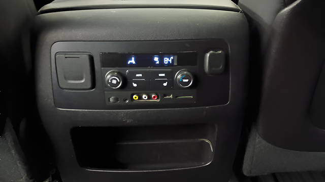 2015 GMC Yukon XL SLT 1500