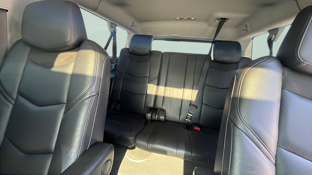 2018 Cadillac Escalade ESV Luxury