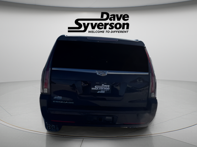 2018 Cadillac Escalade ESV Luxury