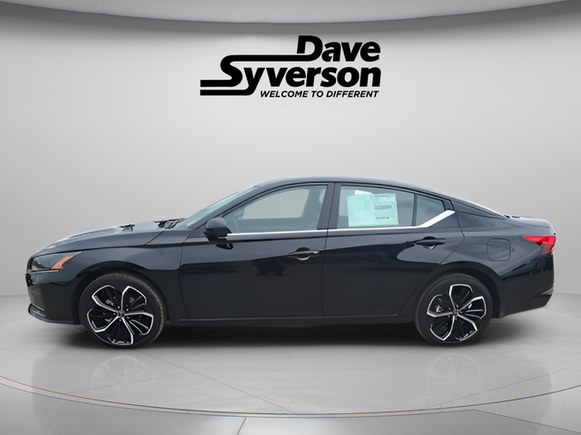 2025 Nissan Altima 2.5 SR