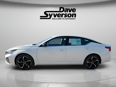 2025 Nissan Altima 2.5 SR