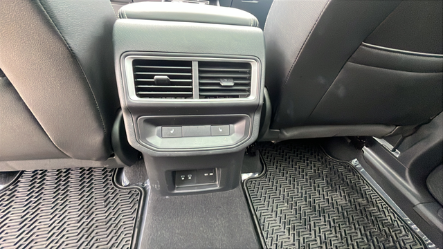 2024 Volkswagen Atlas Cross Sport 2.0T SEL