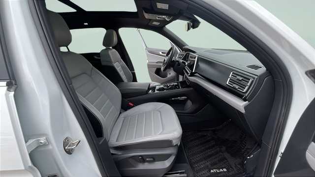 2024 Volkswagen Atlas Cross Sport 2.0T SEL