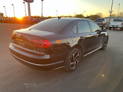 2019 Volkswagen Passat 2.0T Wolfsburg