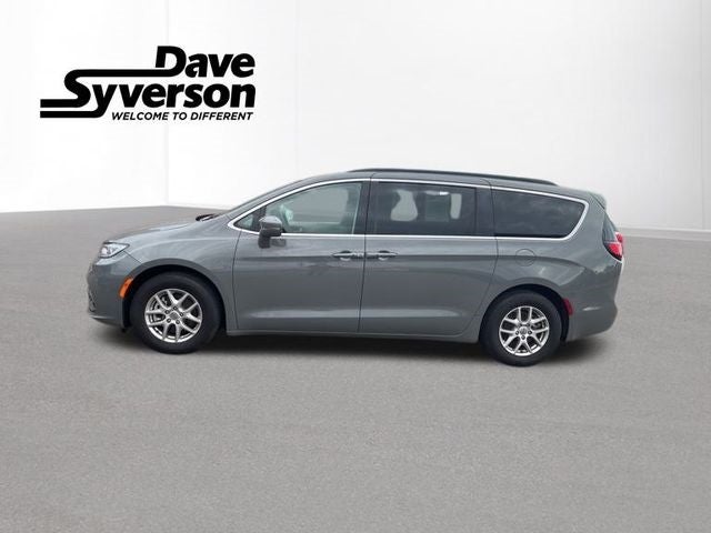 Used 2022 Chrysler Pacifica Touring L with VIN 2C4RC1BG8NR191842 for sale in Albert Lea, Minnesota