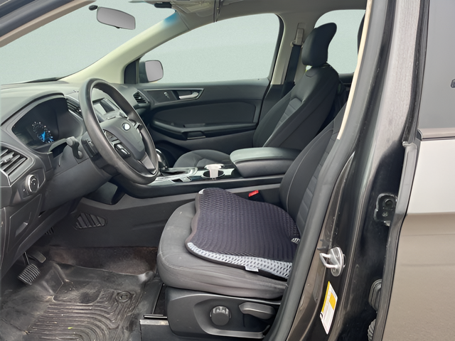 2015 Ford Edge SE