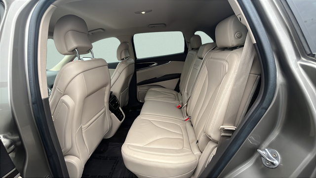 2016 Lincoln MKX Select