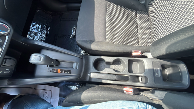 2023 Nissan Versa 1.6 S