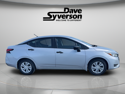 2023 Nissan Versa 1.6 S