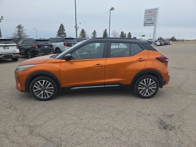 Used 2024 Nissan Kicks SR with VIN 3N1CP5DV5RL481605 for sale in Albert Lea, Minnesota