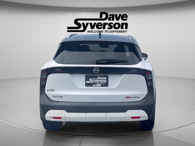 2026 Nissan Kicks SR