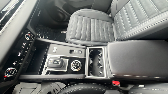 2026 Nissan Rogue Hybrid SL