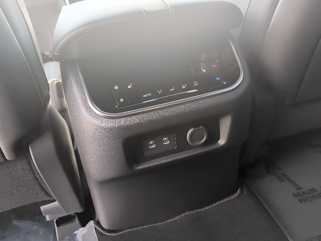 2025 Nissan Armada Platinum Reserve