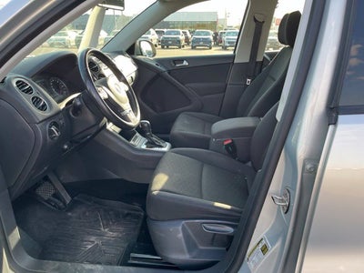2013 Volkswagen Tiguan S 4Motion